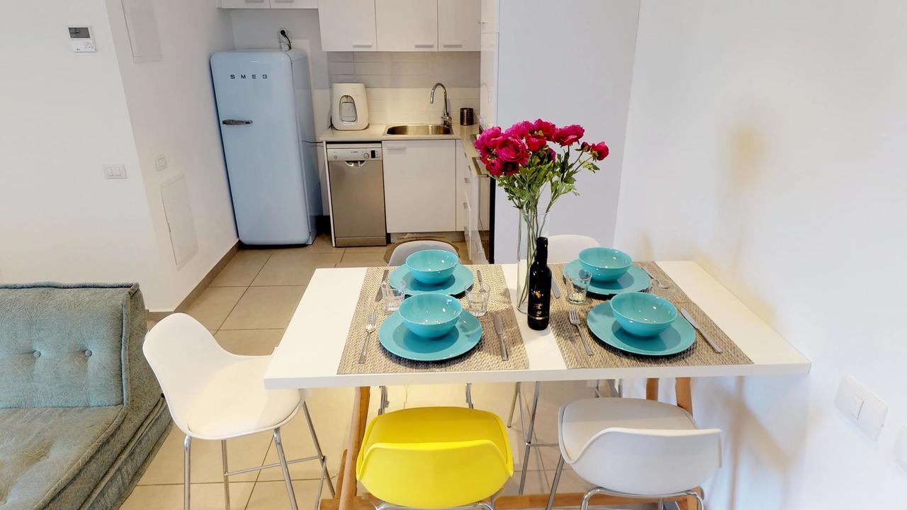 Apartament 1BD w/Balcony Near Rothchild by Sea N' Rent Tel Awiw Zewnętrze zdjęcie